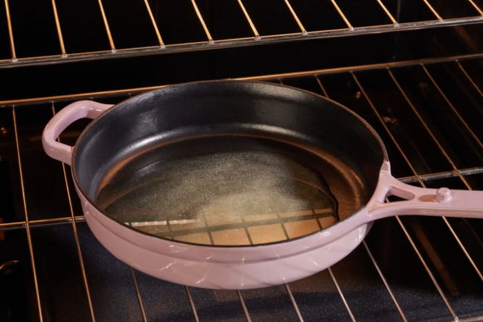 seasoning a cast iron skillet in the oven